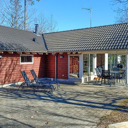 Beautiful Home In Koepingsvik With Kitchen Buitenkant foto