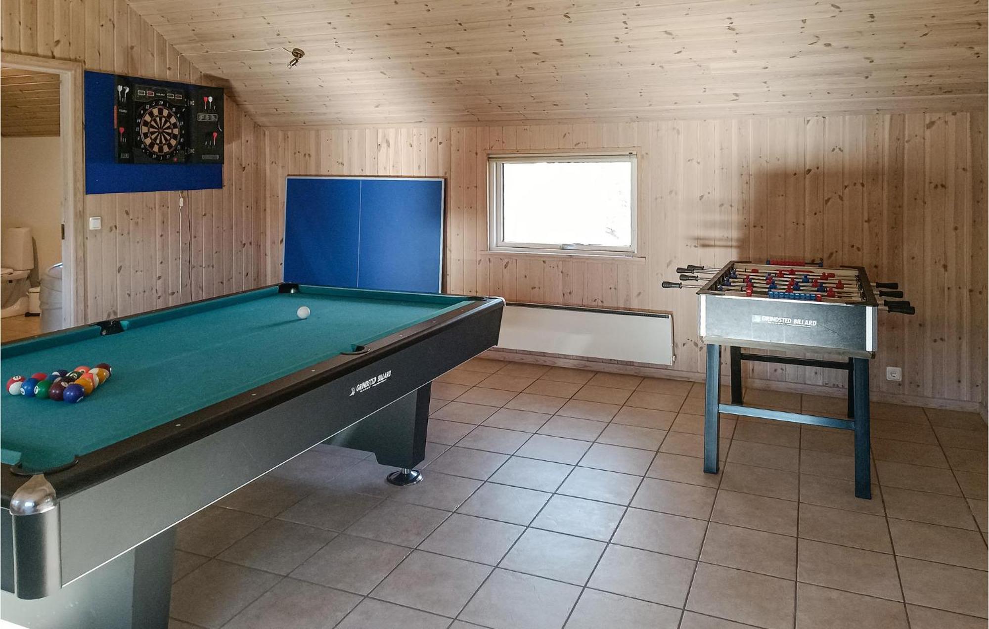 Beautiful Home In Koepingsvik With Kitchen Buitenkant foto